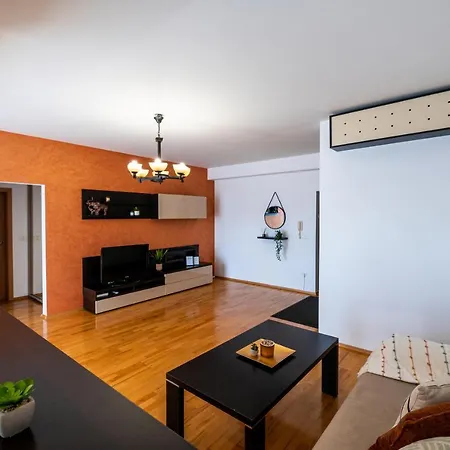 Business And Travel Lounge With Private Parking Appartement *