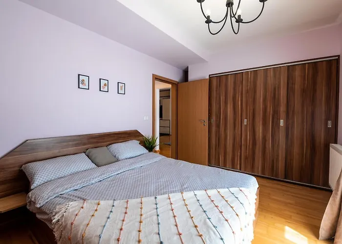 Apartmán Business And Travel Lounge With Private Parking